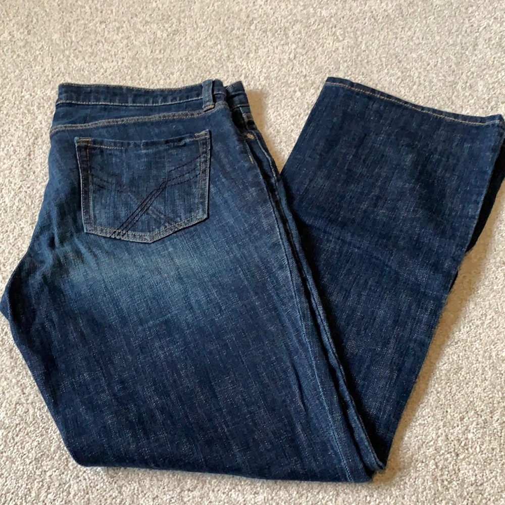 GAP BOOTCUT JEAN